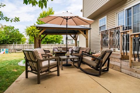 Tiny photo for 3 Kylemore Road, Bloomington, IL 61704 (MLS # 12471980)