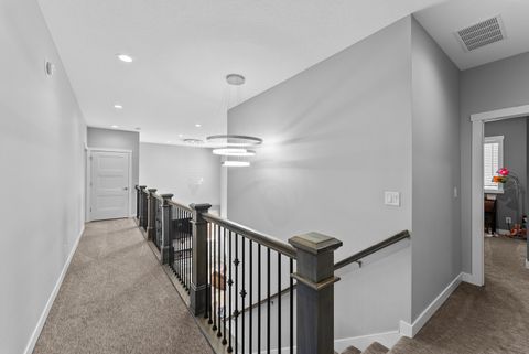 Tiny photo for 3717 N BIRCHWOOD Avenue, Davenport, IA 52806 (MLS # 12634304)