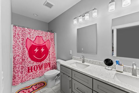 Tiny photo for 3717 N BIRCHWOOD Avenue, Davenport, IA 52806 (MLS # 12634304)