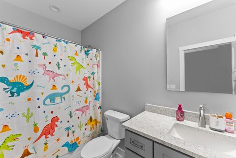 Tiny photo for 3717 N BIRCHWOOD Avenue, Davenport, IA 52806 (MLS # 12634304)