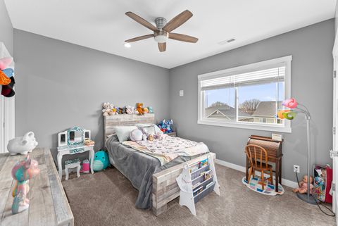 Tiny photo for 3717 N BIRCHWOOD Avenue, Davenport, IA 52806 (MLS # 12634304)