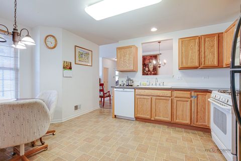 Tiny photo for 651 S Essington Drive, Round Lake, IL 60073 (MLS # 12607009)