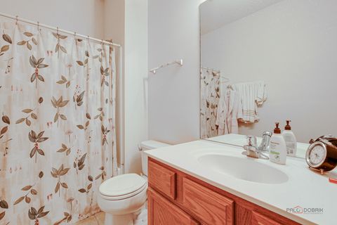 Tiny photo for 651 S Essington Drive, Round Lake, IL 60073 (MLS # 12607009)