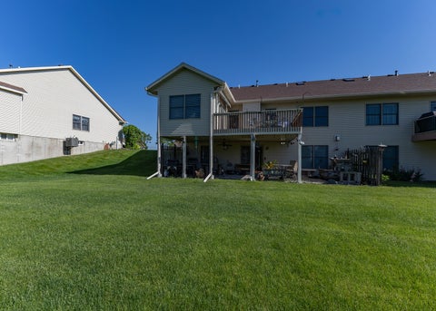 Tiny photo for 5513 BARABOO Court #0, Davenport, IA 52804 (MLS # 12660952)