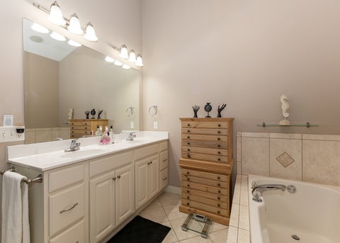 Tiny photo for 5513 BARABOO Court #0, Davenport, IA 52804 (MLS # 12660952)