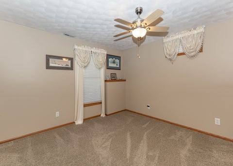 Tiny photo for 5513 BARABOO Court #0, Davenport, IA 52804 (MLS # 12660952)