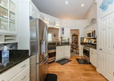 Tiny photo for 5513 BARABOO Court #0, Davenport, IA 52804 (MLS # 12660952)