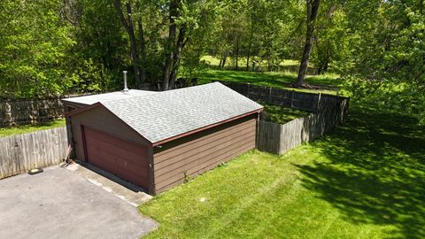 Tiny photo for 865 Riverside Drive, South Elgin, IL 60177 (MLS # 12630825)