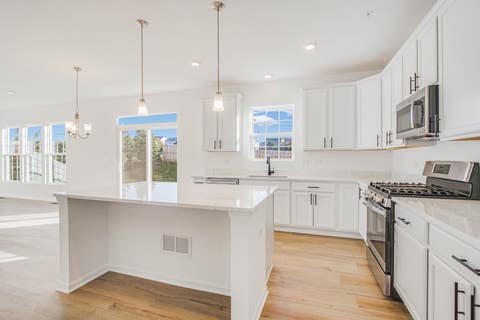 Tiny photo for 10902 Chadsey Circle, Huntley, IL 60142 (MLS # 12650792)