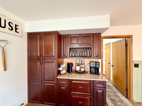 Tiny photo for 1325 Foxpointe Drive, Sycamore, IL 60178 (MLS # 12602615)