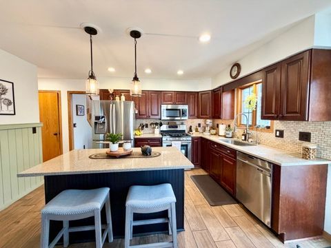 Tiny photo for 1325 Foxpointe Drive, Sycamore, IL 60178 (MLS # 12602615)