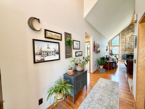 Tiny photo for 1325 Foxpointe Drive, Sycamore, IL 60178 (MLS # 12602615)