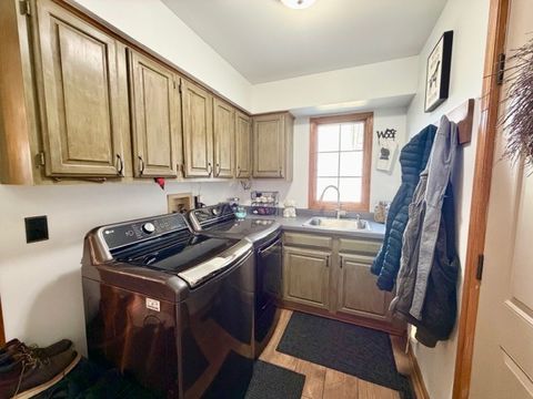 Tiny photo for 1325 Foxpointe Drive, Sycamore, IL 60178 (MLS # 12602615)