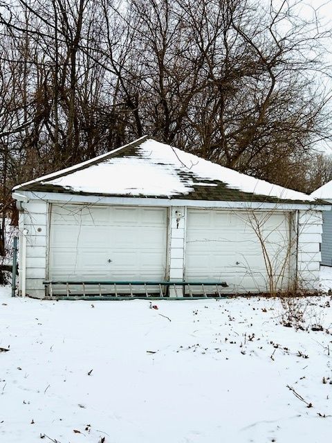 A home in East Hazel Crest