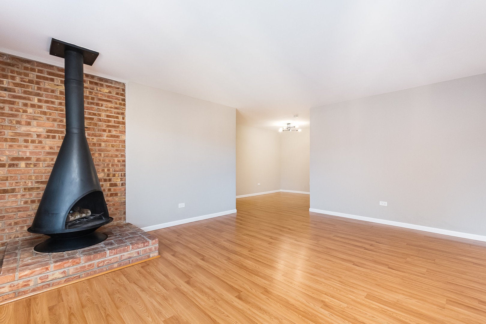 6165 Knoll Wood Court 302
