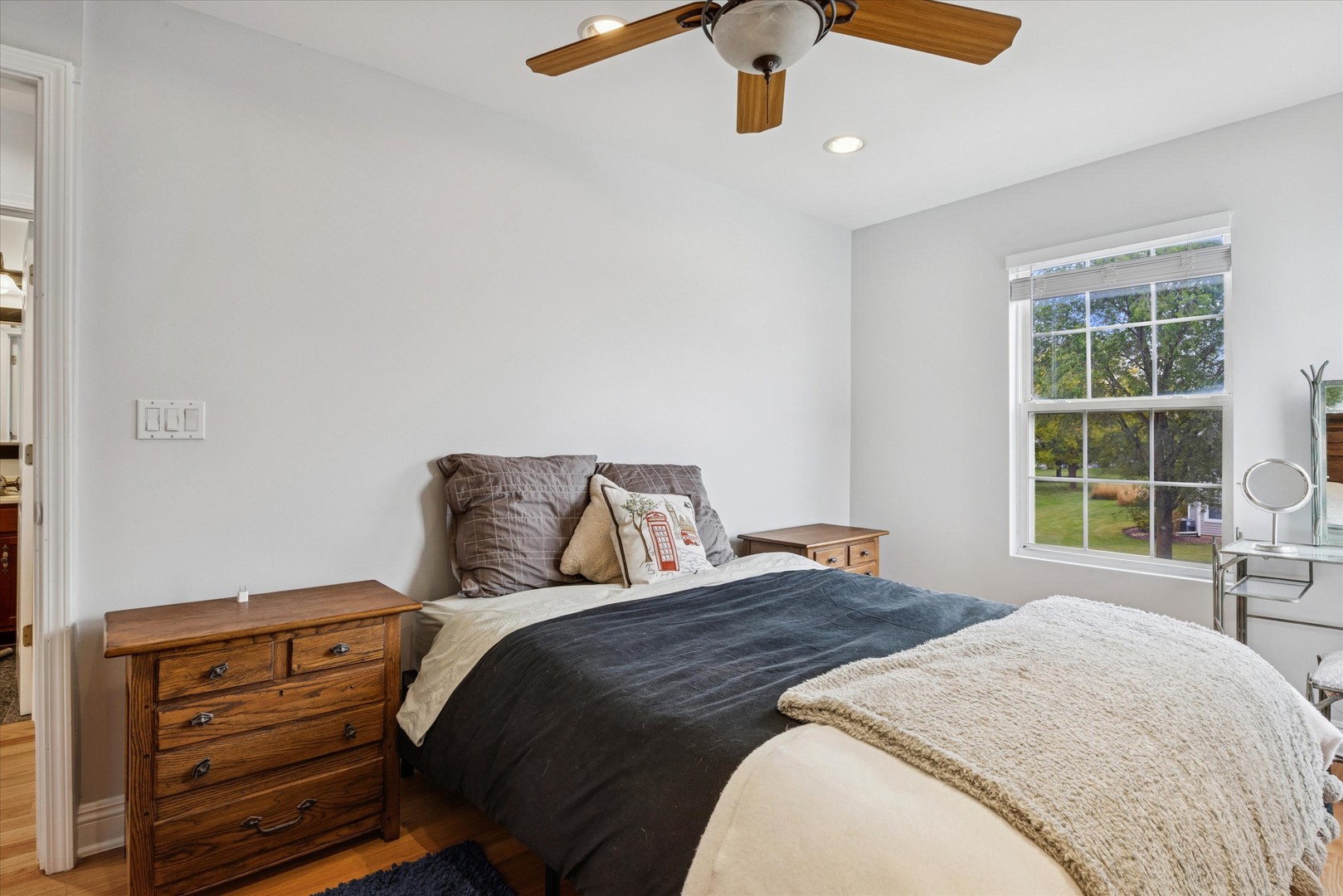 Plainfield, Illinois 60586, United States, 3 Bedrooms Bedrooms, ,3 BathroomsBathrooms,Residential,Contingent,235818