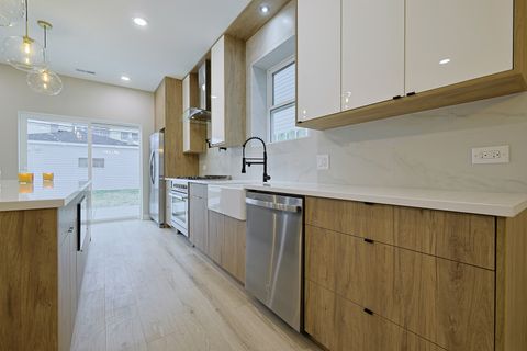 Tiny photo for 308 N Lockwood Avenue, Chicago, IL 60644 (MLS # 12656664)