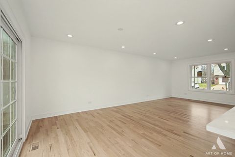 Tiny photo for 2551 Yellow Star Street, Woodridge, IL 60517 (MLS # 12544942)