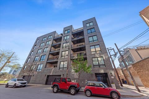 Photo of 650 N Morgan Street #404, Chicago, IL 60642 (MLS # 12714178)