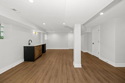 Tiny photo for 8114 S Paxton Avenue, Chicago, IL 60617 (MLS # 12521897)