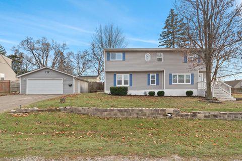 A home in Round Lake Heights