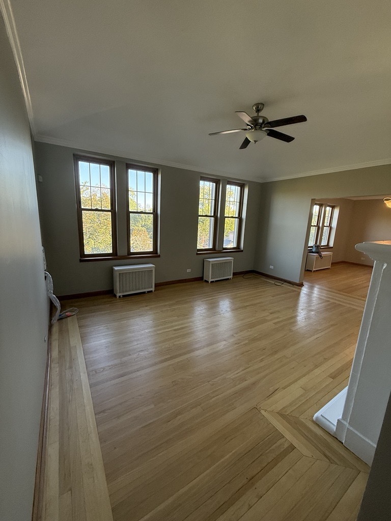 10905 S Longwood Drive 3