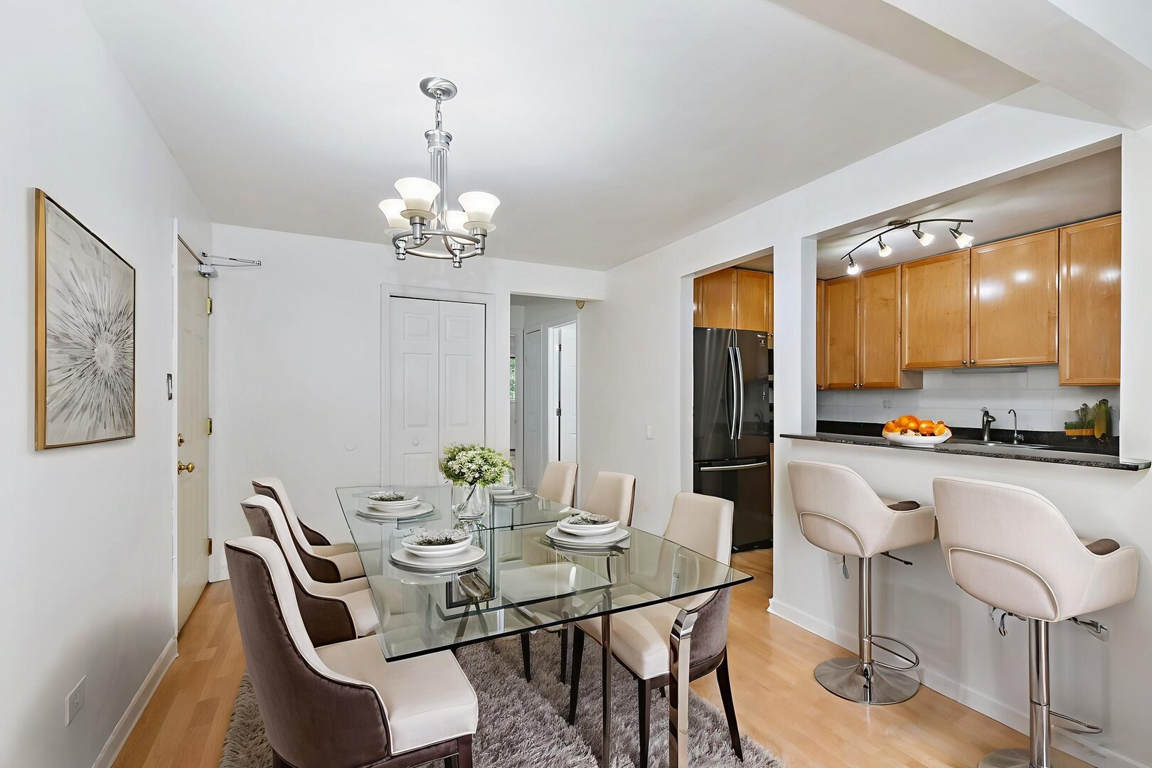 522 E Spruce Drive 1B