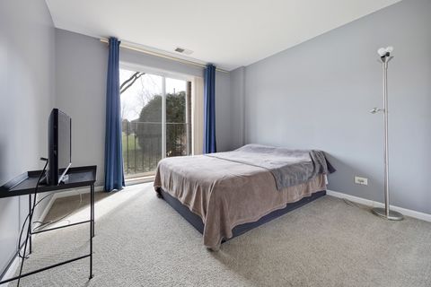 Tiny photo for 815 Leicester Road #114A, Elk Grove Village, IL 60007 (MLS # 12603543)