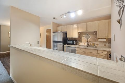 Tiny photo for 815 Leicester Road #114A, Elk Grove Village, IL 60007 (MLS # 12603543)