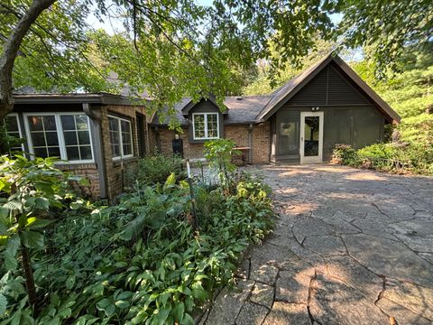 Tiny photo for 29W101 Morris Court, Warrenville, IL 60555 (MLS # 12432915)