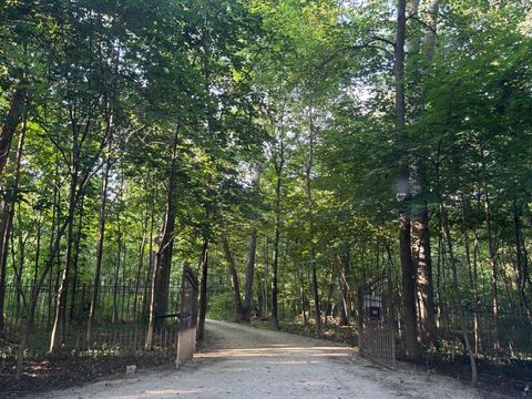 Tiny photo for 29W101 Morris Court, Warrenville, IL 60555 (MLS # 12432915)