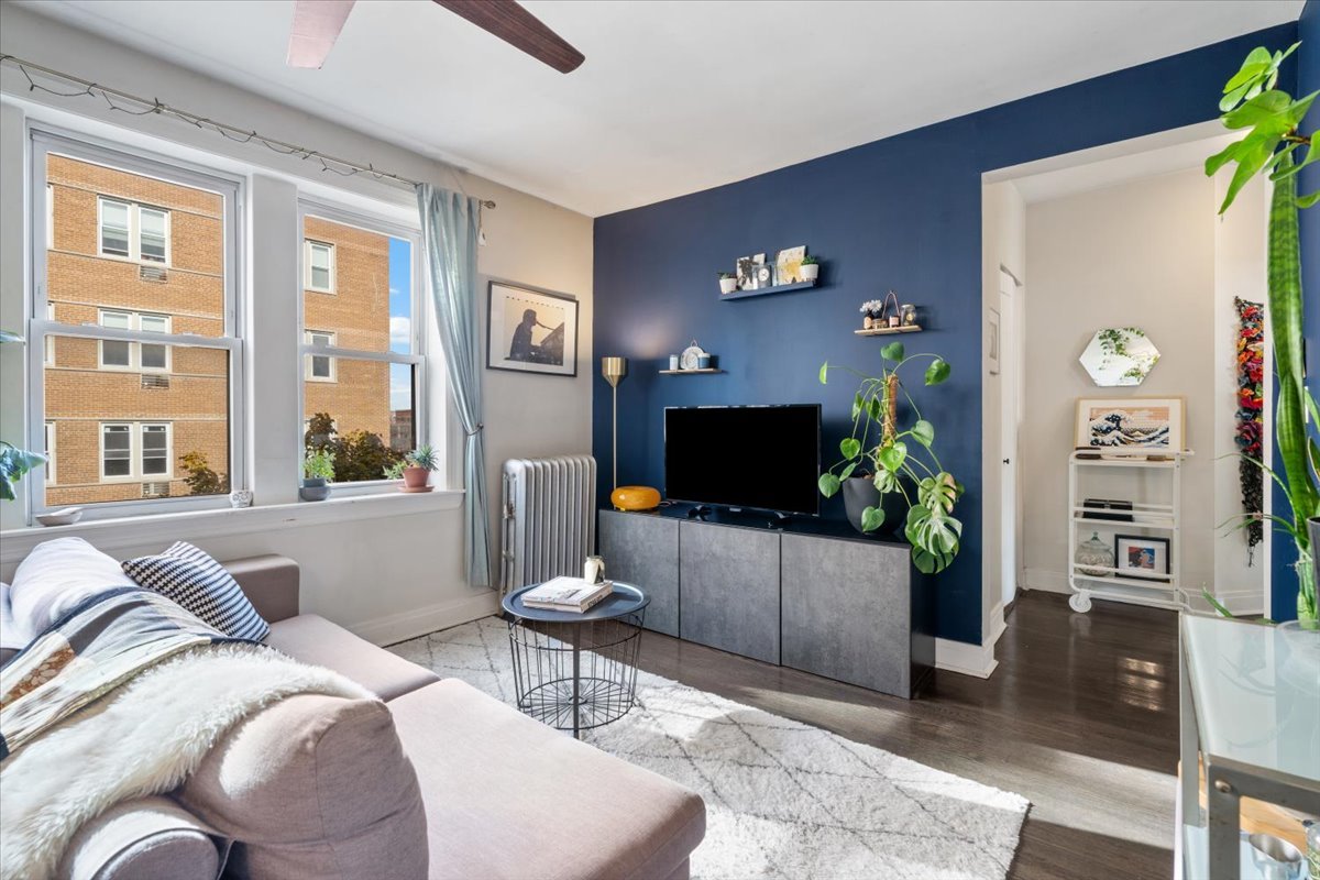 4896 N Ashland Avenue 3W