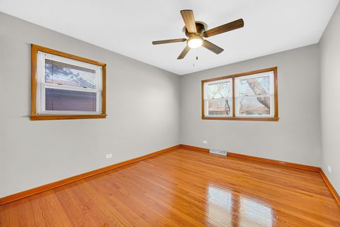 Tiny photo for 459 E 166th Street, South Holland, IL 60473 (MLS # 12610313)