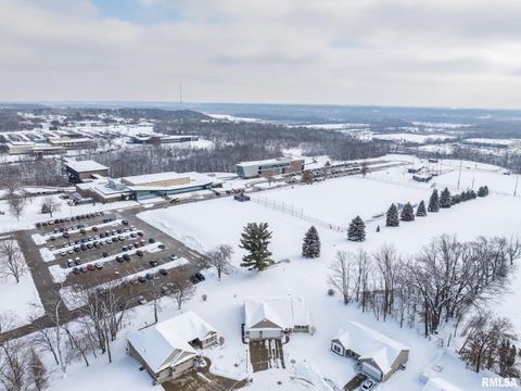 Tiny photo for 6112 34TH Avenue A Court, Moline, IL 61265 (MLS # QC4269654)