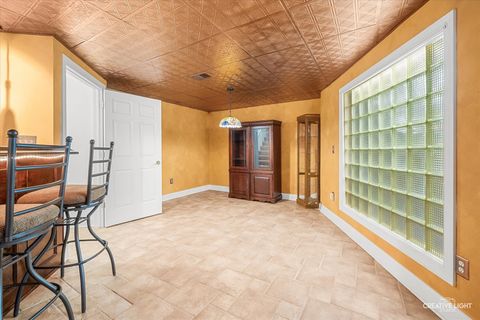 Tiny photo for 3160 Covered Bridge Lane, DeKalb, IL 60115 (MLS # 12594092)