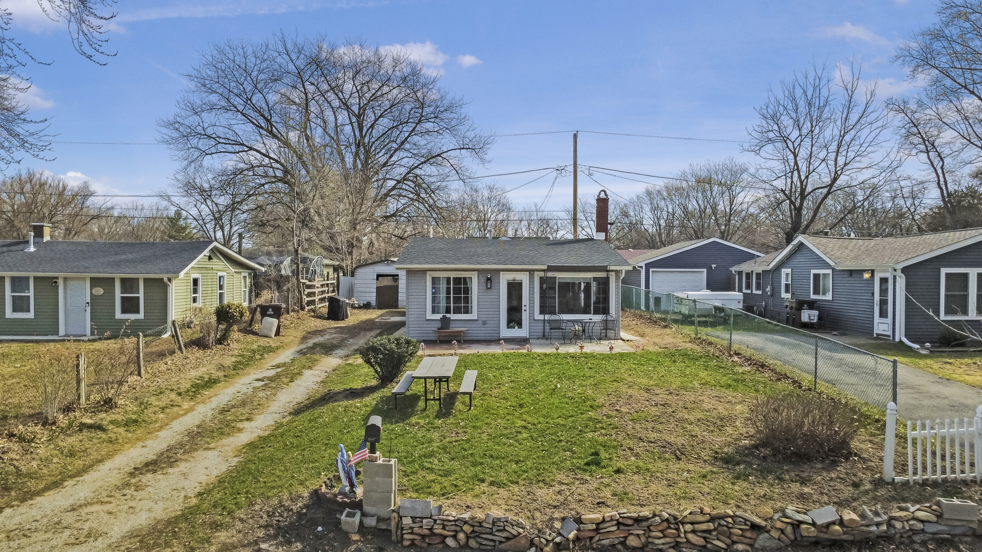 1903 Lakewood Drive