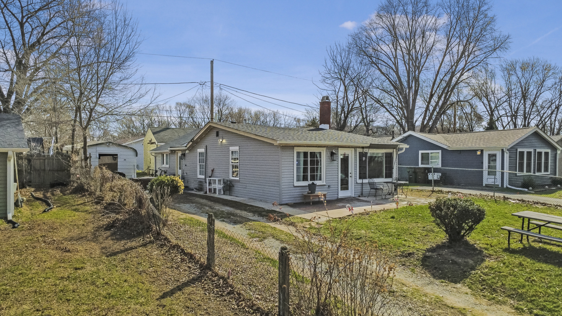 1903 Lakewood Drive