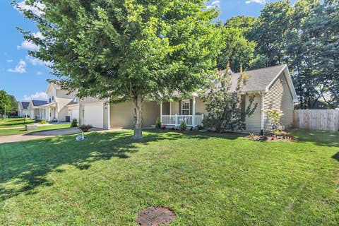 Tiny photo for 2504 Goodfield Drive, Urbana, IL 61802 (MLS # 12721176)