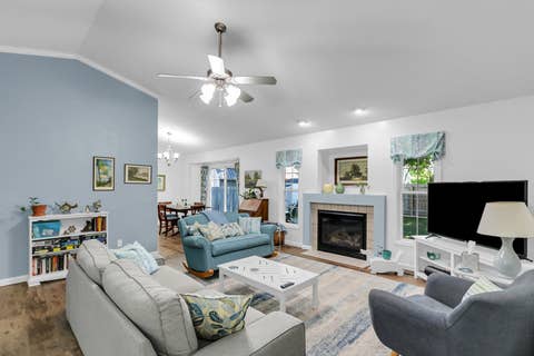 Tiny photo for 2504 Goodfield Drive, Urbana, IL 61802 (MLS # 12721176)