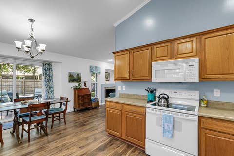 Tiny photo for 2504 Goodfield Drive, Urbana, IL 61802 (MLS # 12721176)