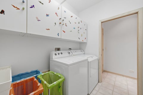 Tiny photo for 2004 Claridge Court, Northbrook, IL 60062 (MLS # 12701112)