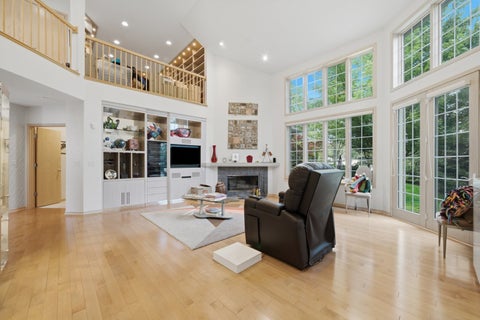 Tiny photo for 2004 Claridge Court, Northbrook, IL 60062 (MLS # 12701112)