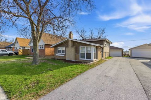 Photo of 16743 Butterfield Drive, Country Club Hills, IL 60478 (MLS # 12607595)