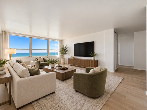 Tiny photo for 5530 S South Shore Drive #17B, Chicago, IL 60637 (MLS # 12768793)