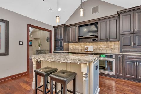 Tiny photo for 22140 SW Frontage Road, Joliet, IL 60404 (MLS # 12456701)