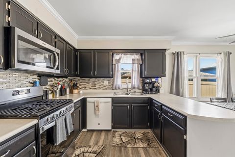 Tiny photo for 1041 Fulton Drive, Streamwood, IL 60107 (MLS # 12640636)