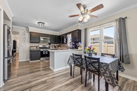 Tiny photo for 1041 Fulton Drive, Streamwood, IL 60107 (MLS # 12640636)