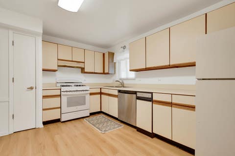 Tiny photo for 5960 Lake Bluff Drive #302, Tinley Park, IL 60477 (MLS # 12646710)