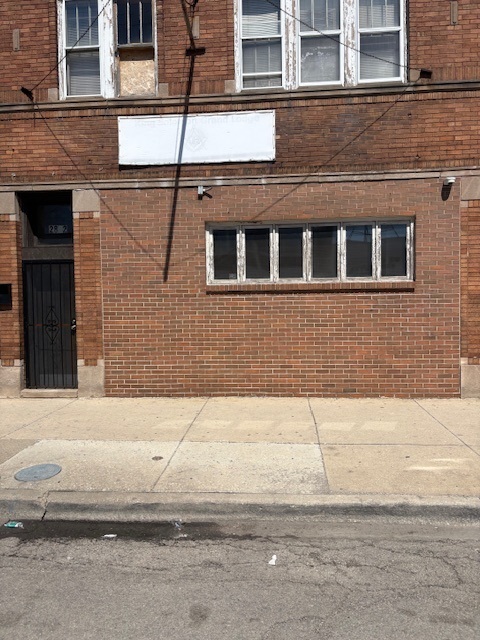 2852 W 63rd Street