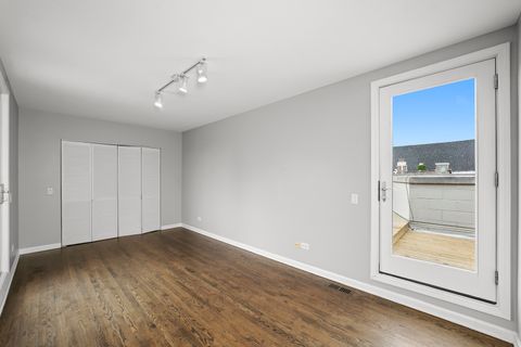 Tiny photo for 1552 N LEAVITT Street #1552, Chicago, IL 60622 (MLS # 12463966)